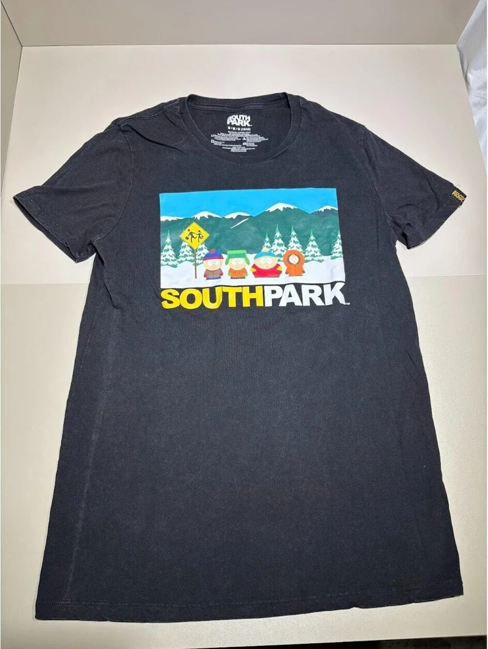 South Park Mens Graphic T Shirt M (38/40) Black Soft Wash Bus Stop Cotton Blend